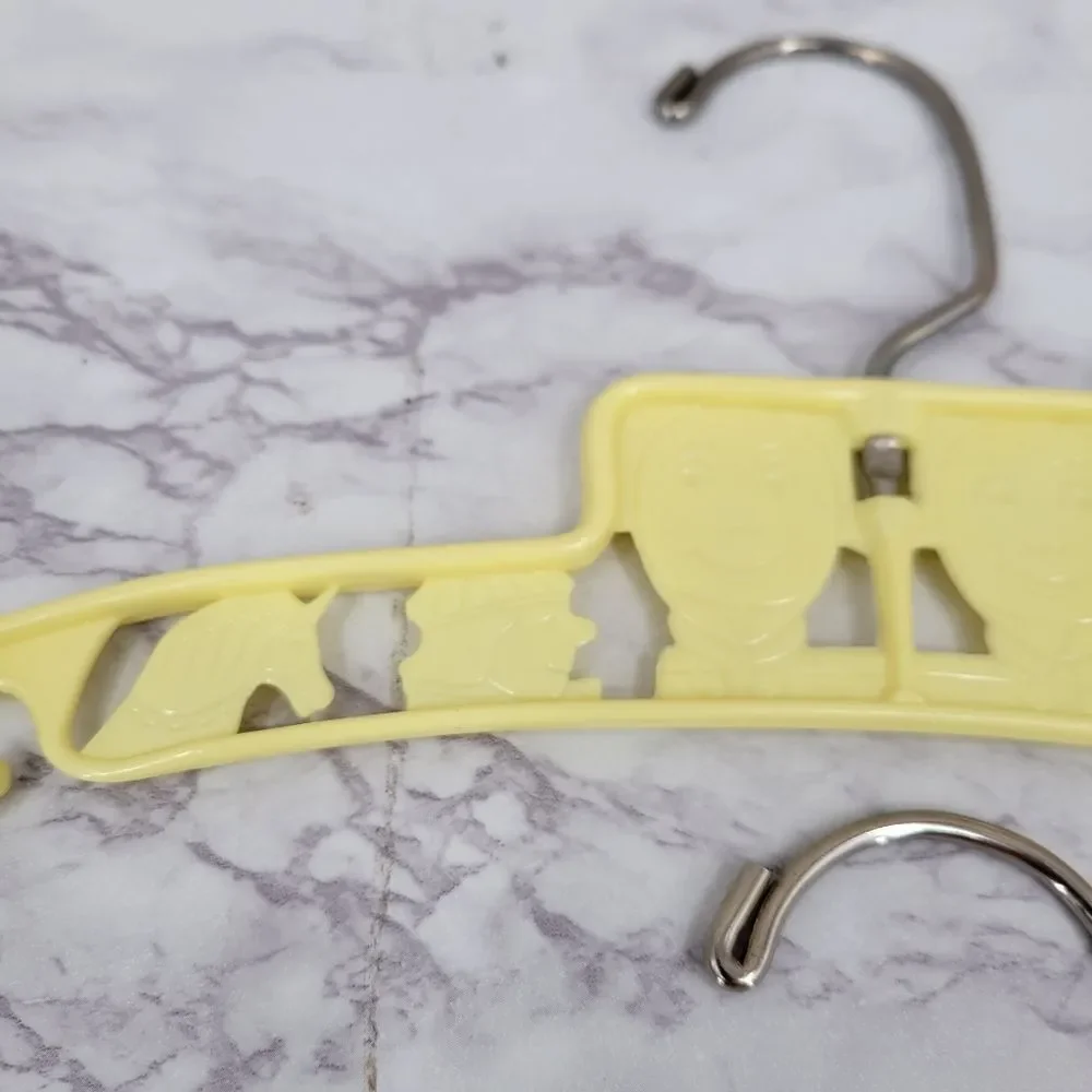 Vintage Children's Hangers Billy The Kid Cinderella Boys Girls Unique Lot Of 21